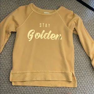 Adorable yellow comfy crew neck